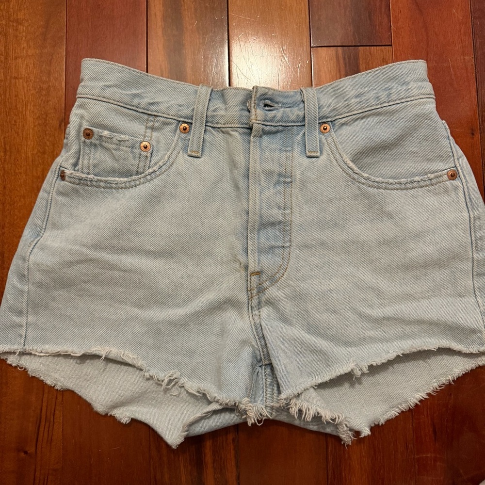 Levi's 501 Midrise Light Blue Jean Shorts for Women